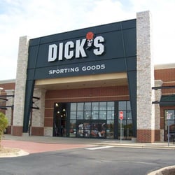 DICK'S Sporting Goods