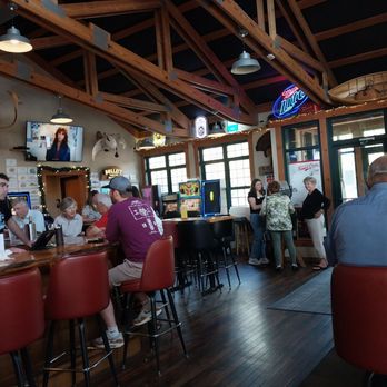 Red Pines Bar & Grill - Host stand & waiting table to the side - American Near Me - Onalaska, Wisconsin