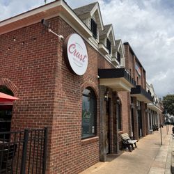 Crust Pasta & Pizzeria