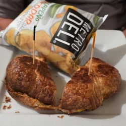 Uptown Cafe - Tuna melt with chips (they have four options)