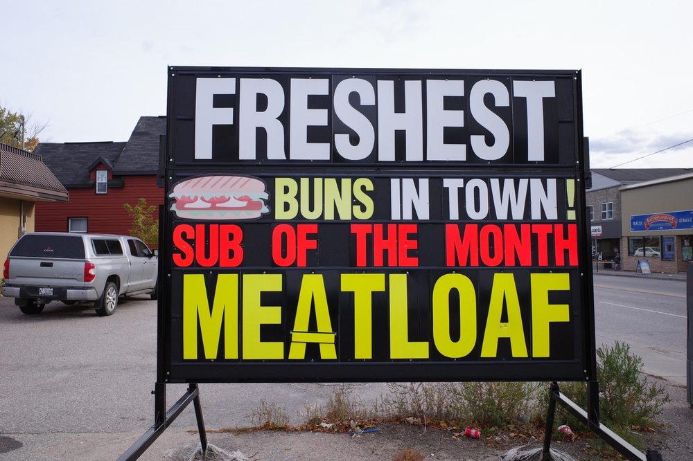 Between the Bun Logo