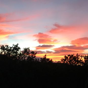 Big Island Bed & Breakfast - Sunrise September 2017 - Bed & Breakfast Near Me - Naalehu, Hawaii Big Island Bed & Breakfast - Sunrise September 2017 - Bed & Breakfast Near Me - Naalehu, Hawaii