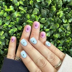 Social Nail Bar - A gel manicure done by Michelle