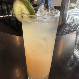 Tropical lemonade