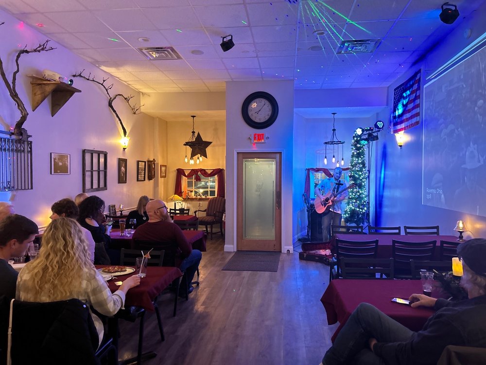 WEST MAIN ST WINERY & BREWERY Updated September 2024 42 Photos & 20