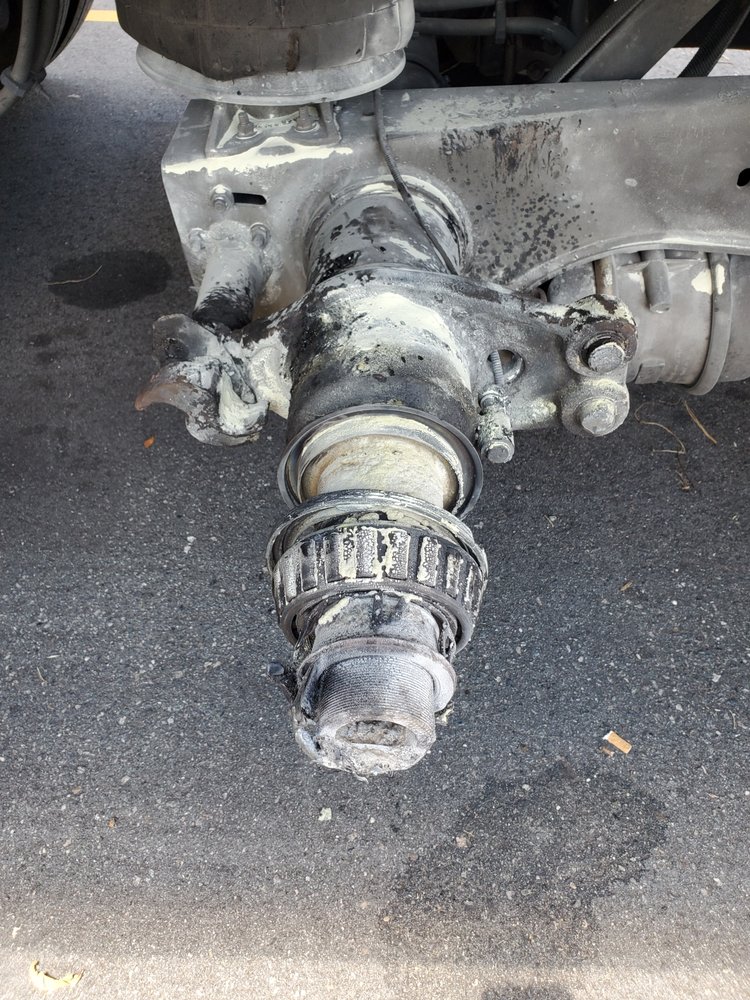 AXLE DOCTOR Updated August 2024 79 Photos 6216 East Broadway Ave, Tampa, Florida