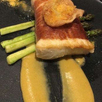 Tula Bene - Seared halibut - Steakhouses Near Me - Tulalip, Washington Tula Bene - Seared halibut - Steakhouses Near Me - Tulalip, Washington