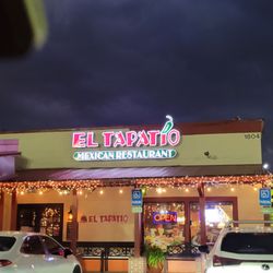 El Tapatio Mexican Restaurant - Outside