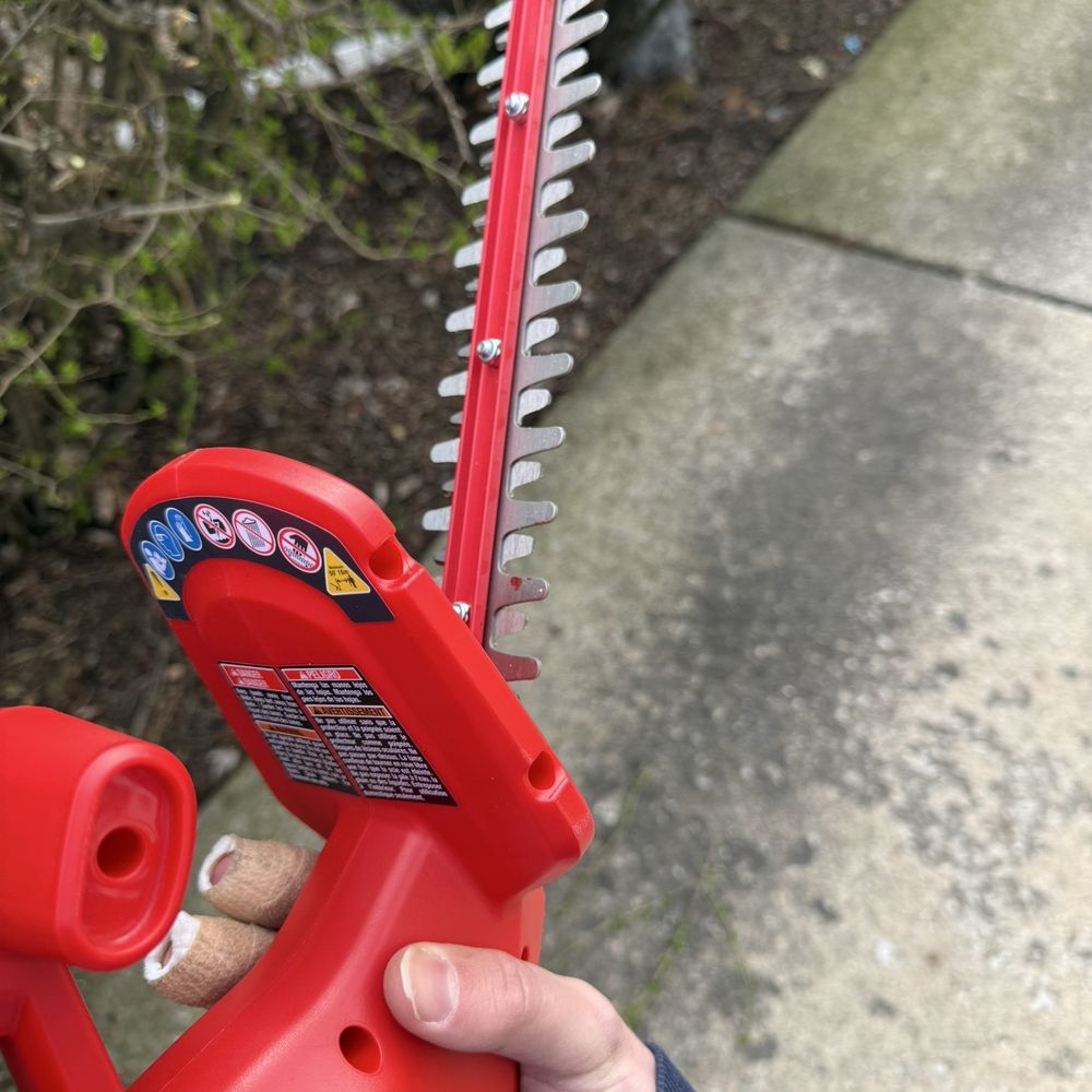 Physicians Immediate Care - New hedge trimmer caught me lackin. - Urgent Care Near Me - Countryside, Illinois