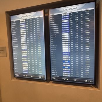 The Centurion Lounge - Airport Lounges Near Me - Denver, Colorado