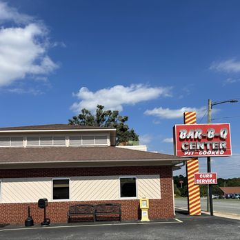 Barbecue Center - Barbeque Near Me - Lexington, North Carolina