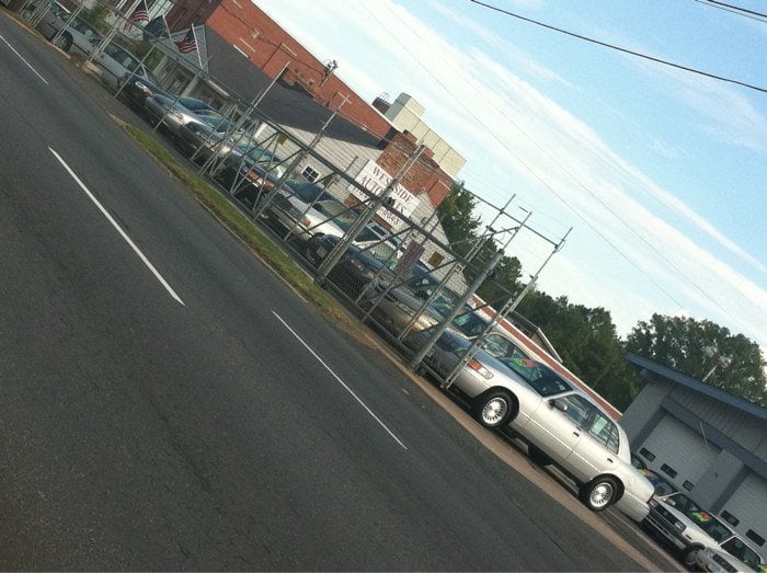 WESTSIDE AUTO SALES 2477 Wilkinson Blvd, Charlotte, North Carolina