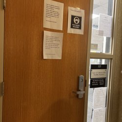 State Disability Insurance Claim Office - Outside door signs 12/2022