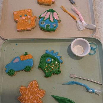 Café La Chouette - finished cookies - Kids Activities Near Me - Montreal, Quebec Café La Chouette - finished cookies - Kids Activities Near Me - Montreal, Quebec