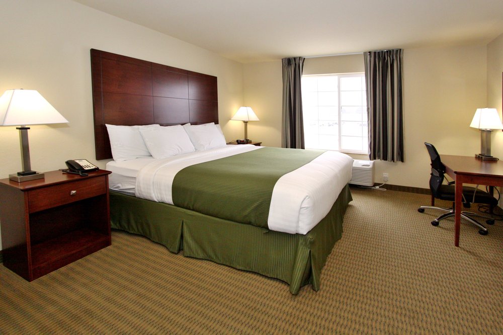 COBBLESTONE INN & SUITES KILLDEER Updated 2024 14 Photos 158 Rodeo Dr, Killdeer, North