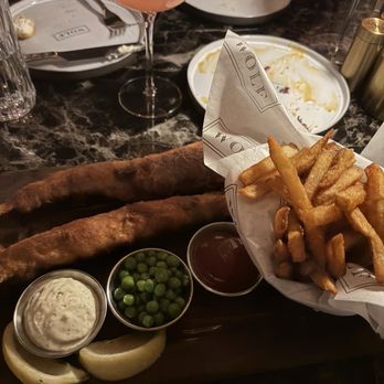 Wolf by Vanderpump at Caesars Republic Scottsdale - Fish and chips - Cocktail Bars Near Me - Scottsdale, Arizona Wolf by Vanderpump at Caesars Republic Scottsdale - Fish and chips - Cocktail Bars Near Me - Scottsdale, Arizona