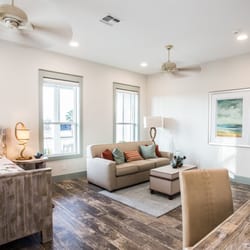 Rainey Richardson Interiors
