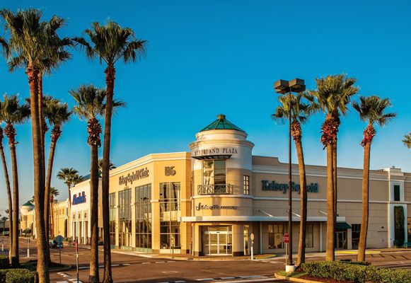 560 Meyerland Plaza Mall
