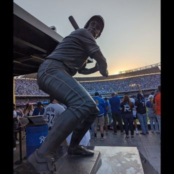 Kauffman Stadium - George Brett - Stadiums & Arenas Near Me - Kansas City, Missouri Kauffman Stadium - George Brett - Stadiums & Arenas Near Me - Kansas City, Missouri