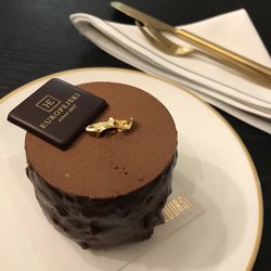 Lourse Warszawa - Signature cake - Ciastko autorskie