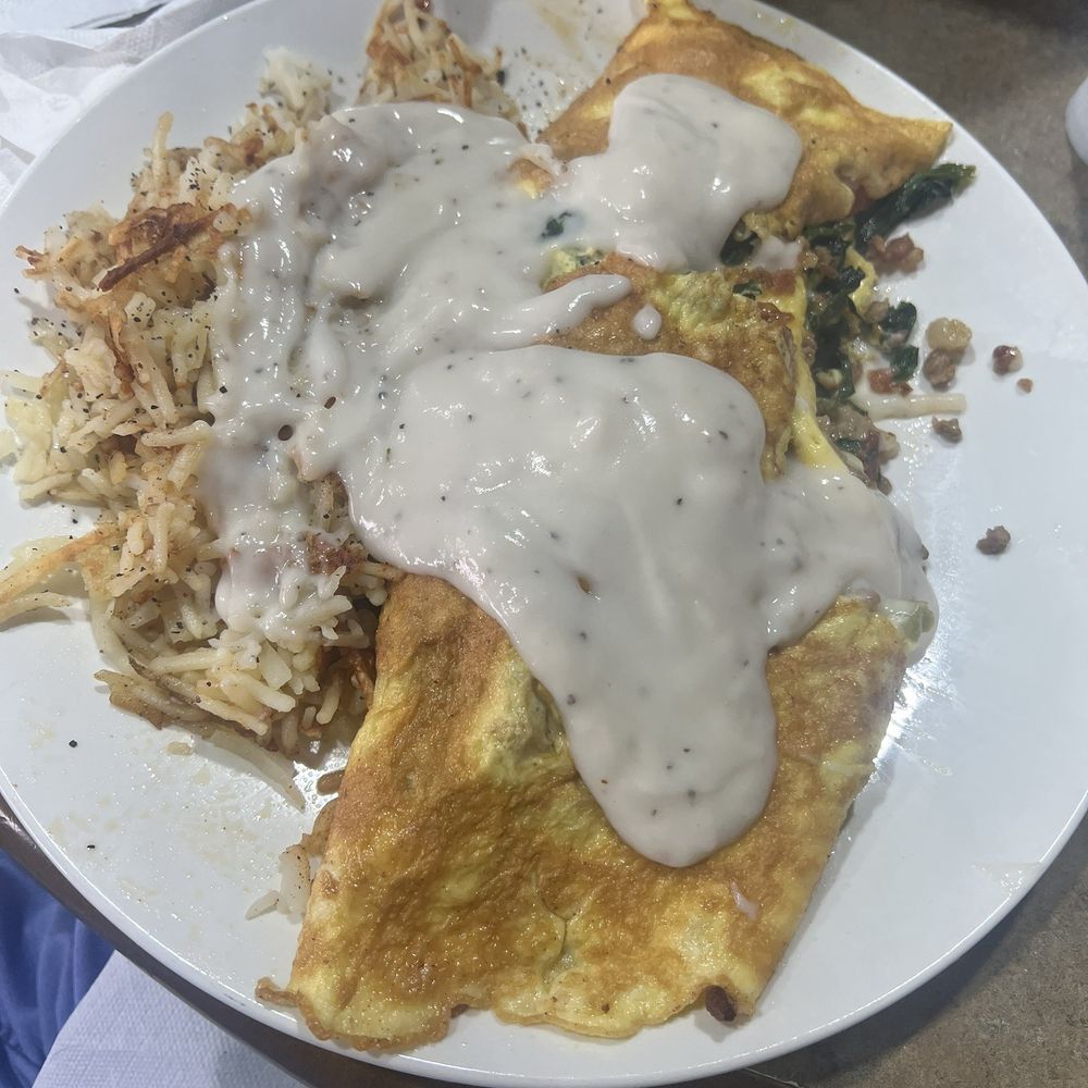 Main Street Cafe - This veggie, meat omelet was almost too much for one sitting! - Breakfast & Brunch Near Me - Carthage, Texas