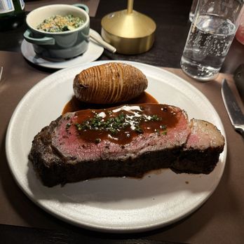 Stockton Inn - 16 ounce prime rib - Hotels Near Me - Stockton, New Jersey Stockton Inn - 16 ounce prime rib - Hotels Near Me - Stockton, New Jersey