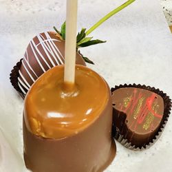 Rocky Mountain Chocolate Factory - Chocolate covered strawberry, chocolate covered caramel marshmallow, and a Dubai chocolate heart