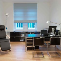 Dr. Lucas Kneisel - Sprechzimmer