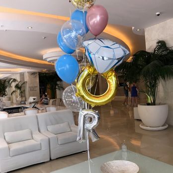 OMG BALLOONS - Very easy to work with! Great balloon bouquet for bachelorette party in MIA! - Party Supplies Near Me - Miami Beach, Florida OMG BALLOONS - Very easy to work with! Great balloon bouquet for bachelorette party in MIA! - Party Supplies Near Me - Miami Beach, Florida