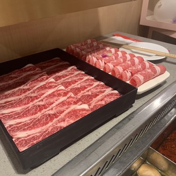 Haidilao Hotpot Flushing - Lamb shoulder and Kobe belly beef - Hot Pot Near Me - Flushing, New York