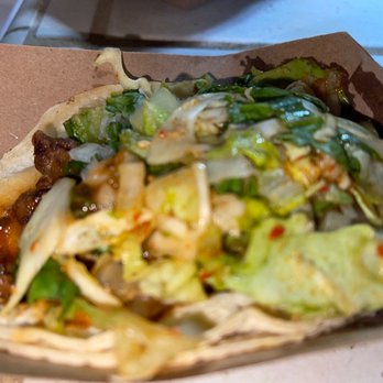 Kogi BBQ Truck - Spicy pork taco - Korean Near Me Kogi BBQ Truck - Spicy pork taco - Korean Near Me