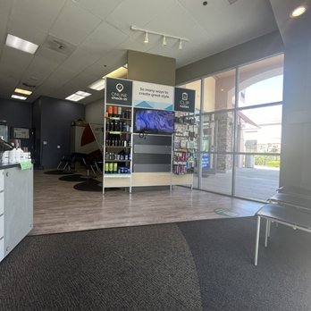 Great Clips - Lobby - Hair Salons Near Me - Brea, California
