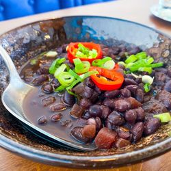 Comida - BLACK BEANS, PICKLED FRESNO CHILE, QUESO FRESCO, GREEN ONION