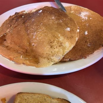 DK Diner - Pancakes - Diners Near Me - Grandview Heights, Ohio