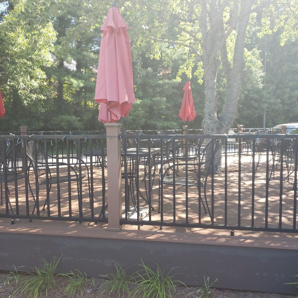 Definitely gonna dine out here on this nice patio area.