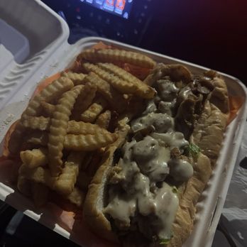ZBest Tunis - Chicken Philly - Salad Near Me - Jacksonville, Florida ZBest Tunis - Chicken Philly - Salad Near Me - Jacksonville, Florida