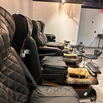 1. Avante Beauty Lounge