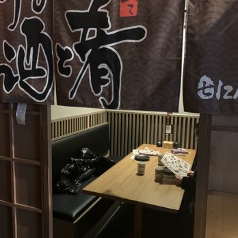 Izakaya Nana - Interior seating - Izakaya Near Me - Queens, New York Izakaya Nana - Interior seating - Izakaya Near Me - Queens, New York