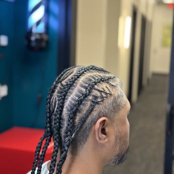 Chiva The Barber - Classic braids $125 - Barbers Near Me - Nashville, Tennessee Chiva The Barber - Classic braids $125 - Barbers Near Me - Nashville, Tennessee