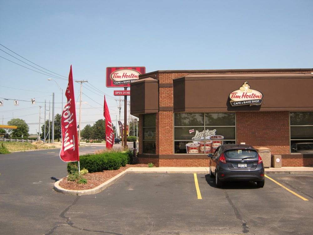 TIM HORTONS Updated September 2024 11 Photos & 29 Reviews 1011 Buck Rd, Rossford, Ohio