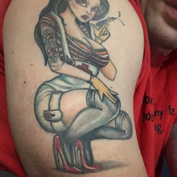 Spider Tattooz 2 - Tattoo Near Me - Sycamore, Illinois