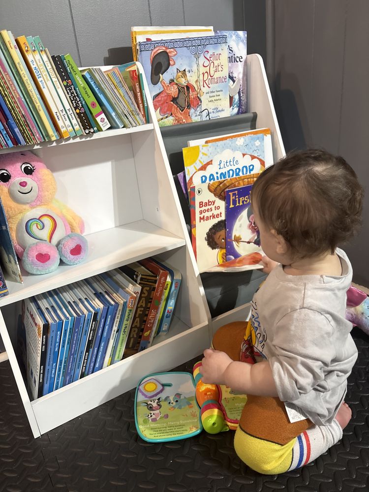 Little Rainbow Daycare - childcare center in Chicopee, MA