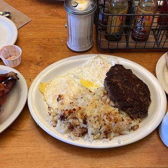 Western Cafe - Manny steak (Remember?) Tomato slices and bacon sides - Breakfast & Brunch Near Me - Bozeman, Montana Western Cafe - Manny steak (Remember?) Tomato slices and bacon sides - Breakfast & Brunch Near Me - Bozeman, Montana