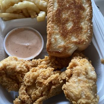 Raising Cane's Chicken Fingers - The 3 Finger Combo - 3 Chicken Fingers - Fast Food Near Me - Costa Mesa, California