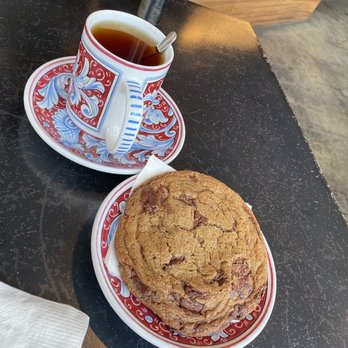 La Colombe Coffee Roasters - Coffee & Tea Near Me - Beverly Hills, California