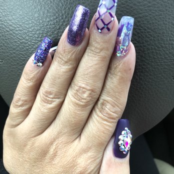 Lee Nails - Nail Salons Near Me - Mundelein, Illinois Lee Nails - Nail Salons Near Me - Mundelein, Illinois