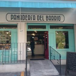 Panadería del Barrio & Café