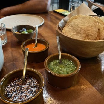 Damian - Tostadas and salsas - Mexican Near Me - Los Angeles, California Damian - Tostadas and salsas - Mexican Near Me - Los Angeles, California