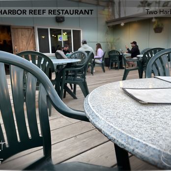 Harbor Reef Restaurant - Outside patio; no table service; place order & bar; food will be brought to your table. - American Near Me - Two Harbors, California