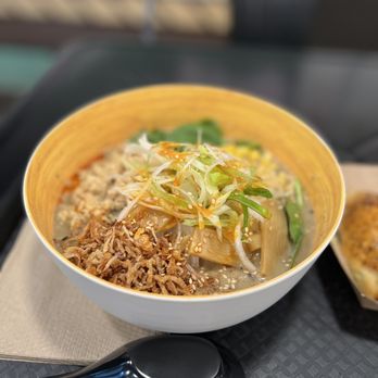 REDWHITE - Boston - MASTERPIECE - Creamy sesame taste - - Sushi Bars Near Me - Boston, Massachusetts REDWHITE - Boston - MASTERPIECE - Creamy sesame taste - - Sushi Bars Near Me - Boston, Massachusetts